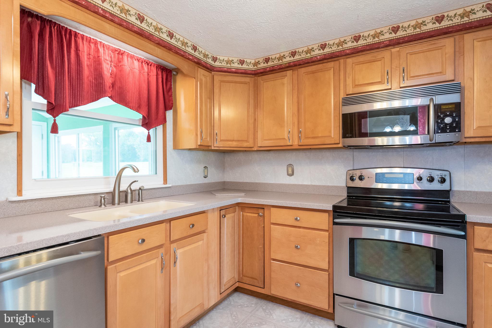 4 Dutton Road New Freedom, PA 17349 - Photo 11 of 44 Gallery Image 11