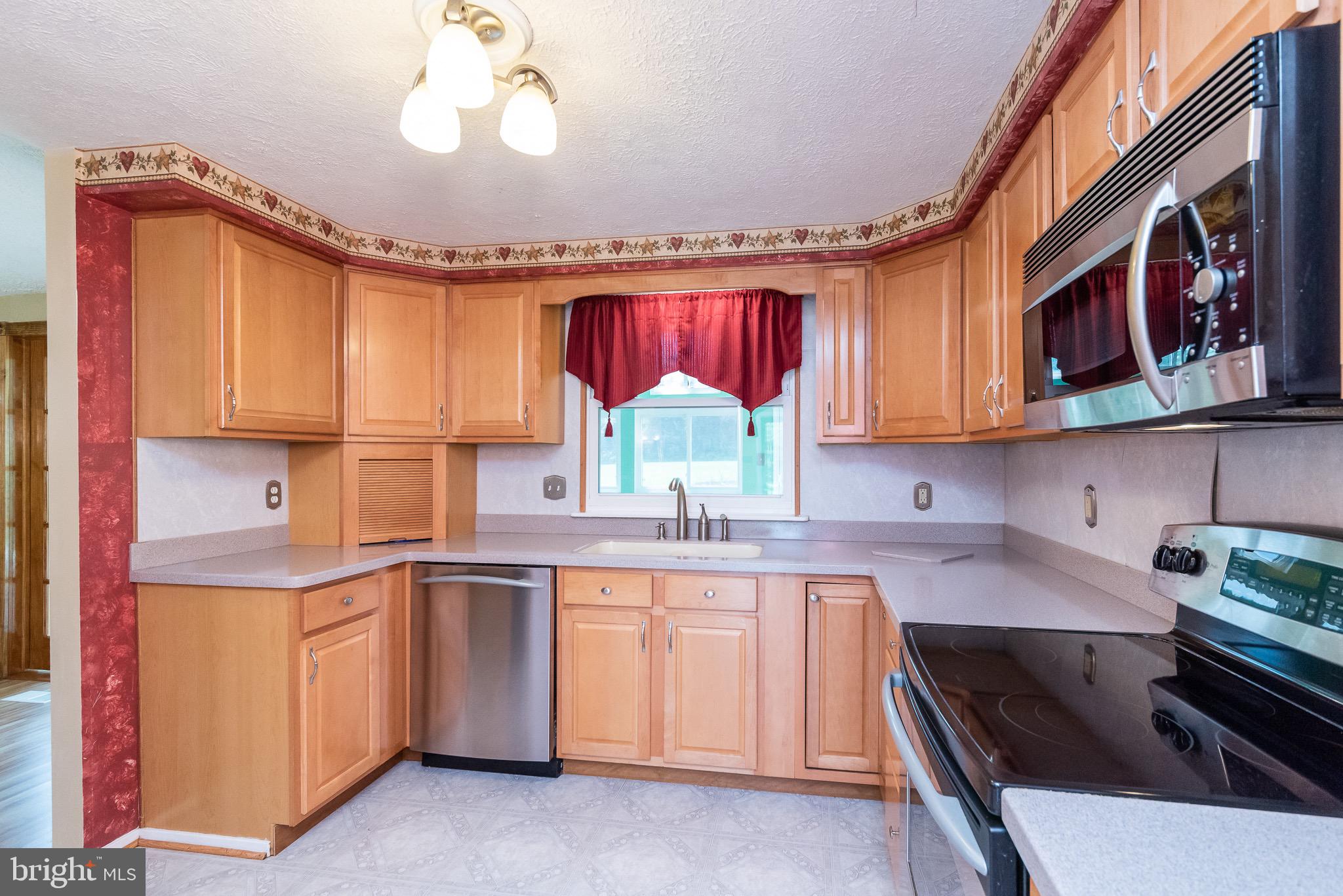4 Dutton Road New Freedom, PA 17349 - Photo 13 of 44 Gallery Image 13