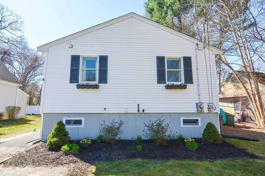 3 Rumford Road Norton, MA 02766 - Photo 1 of 39 Gallery Image 1