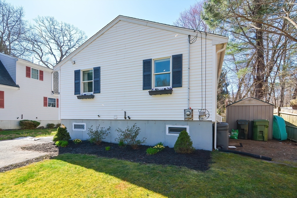 3 Rumford Road Norton, MA 02766 - Photo 2 of 39 Gallery Image 2