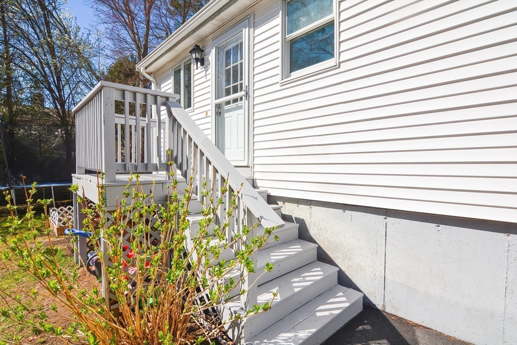 3 Rumford Road Norton, MA 02766 - Photo 7 of 39 Gallery Image 7