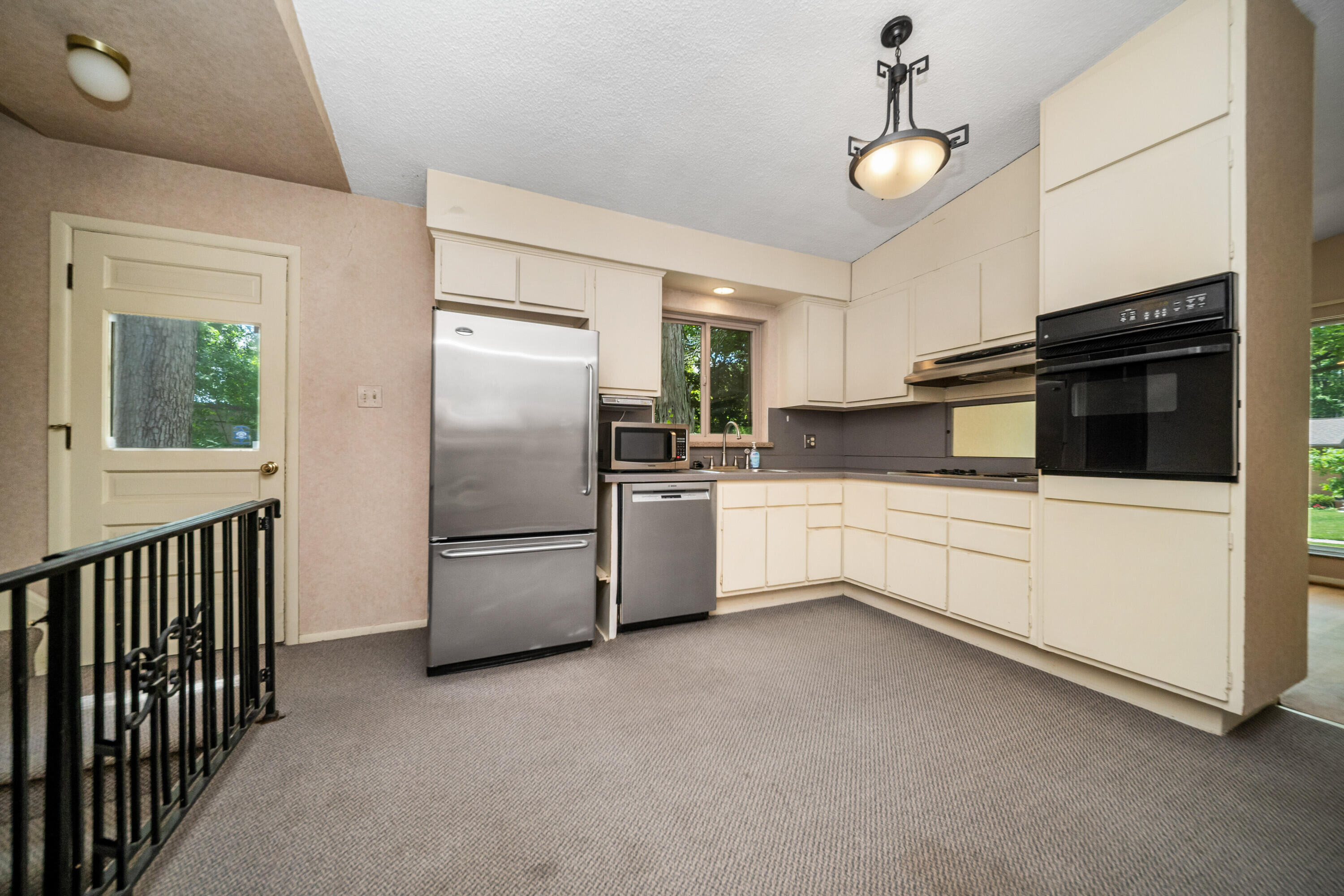 2125 Needham Road Ann Arbor, MI 48104 - Photo 17 of 48 020_10