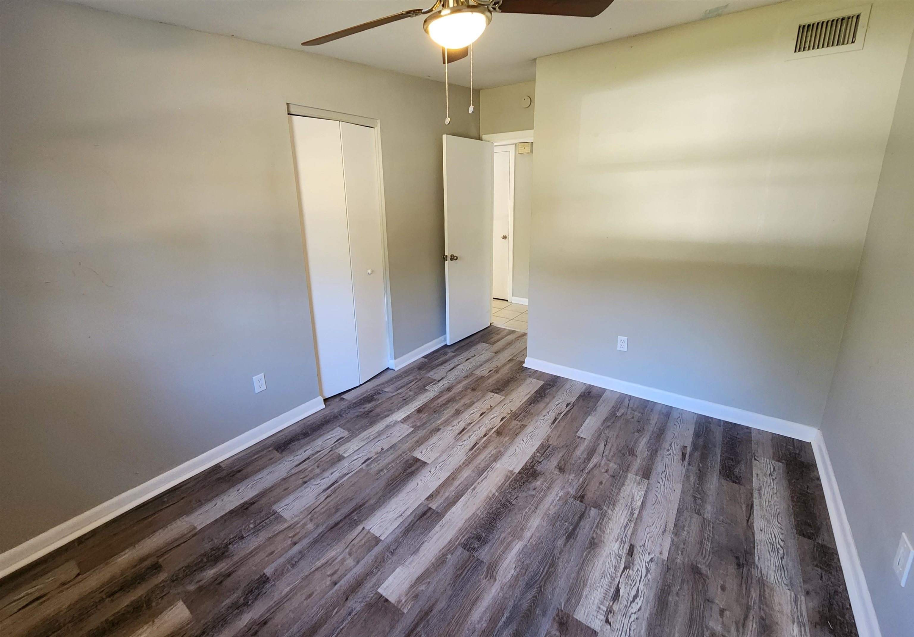 2301 Oxford Road Tallahassee, FL 32304 - Photo 15 of 18
