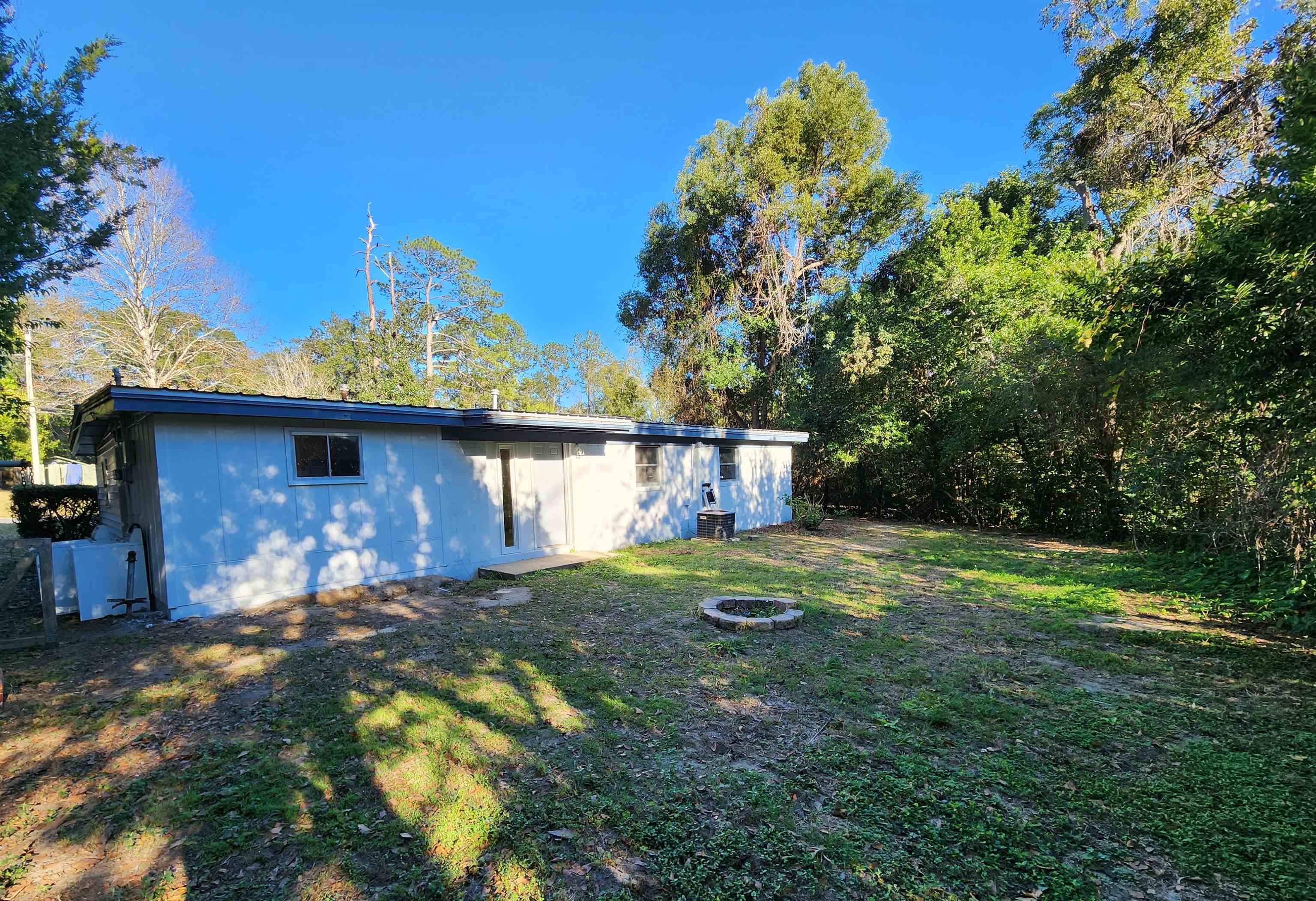 2301 Oxford Road Tallahassee, FL 32304 - Photo 4 of 18
