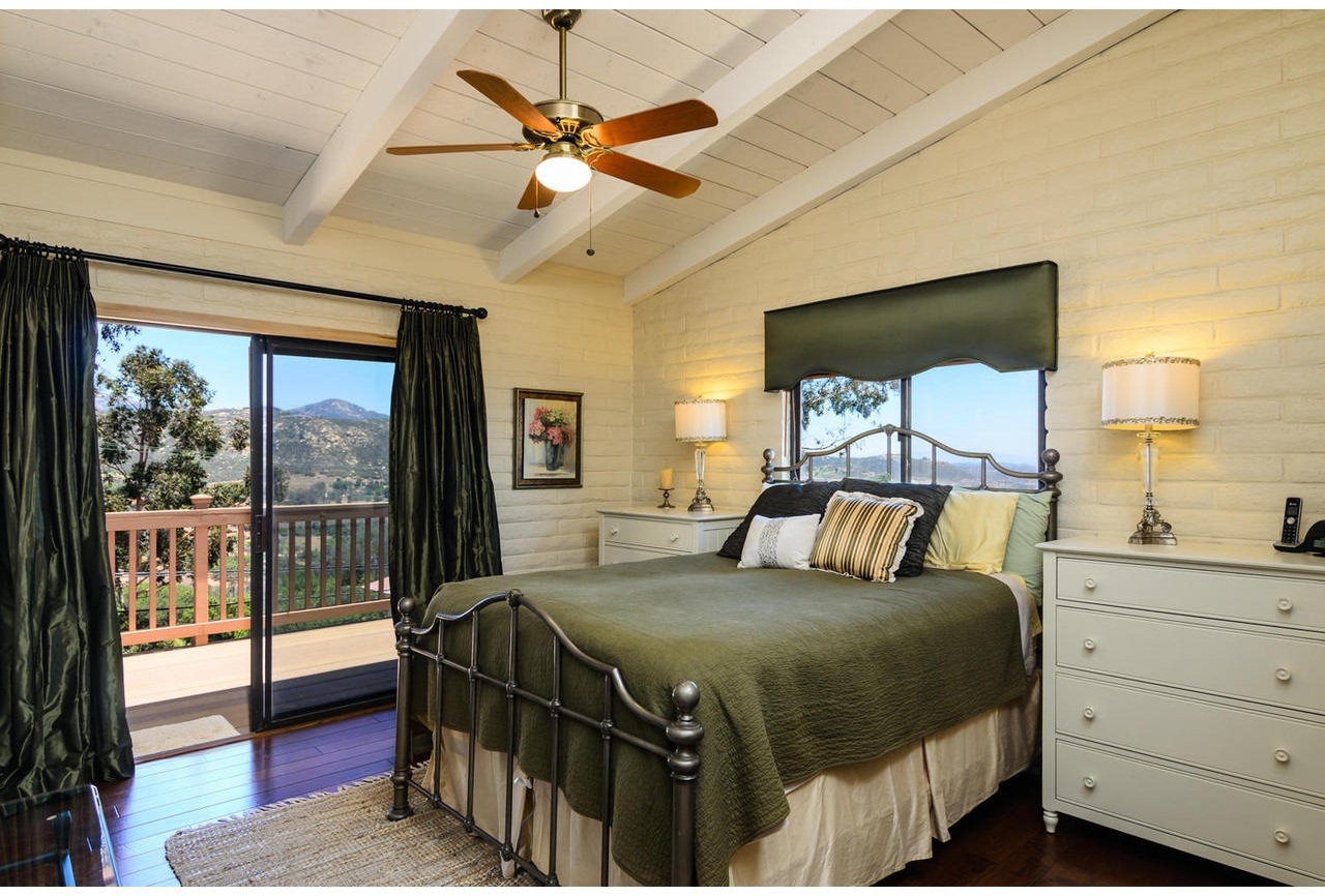 15454 Markar Road Poway, CA 92064 - Photo 16 of 25