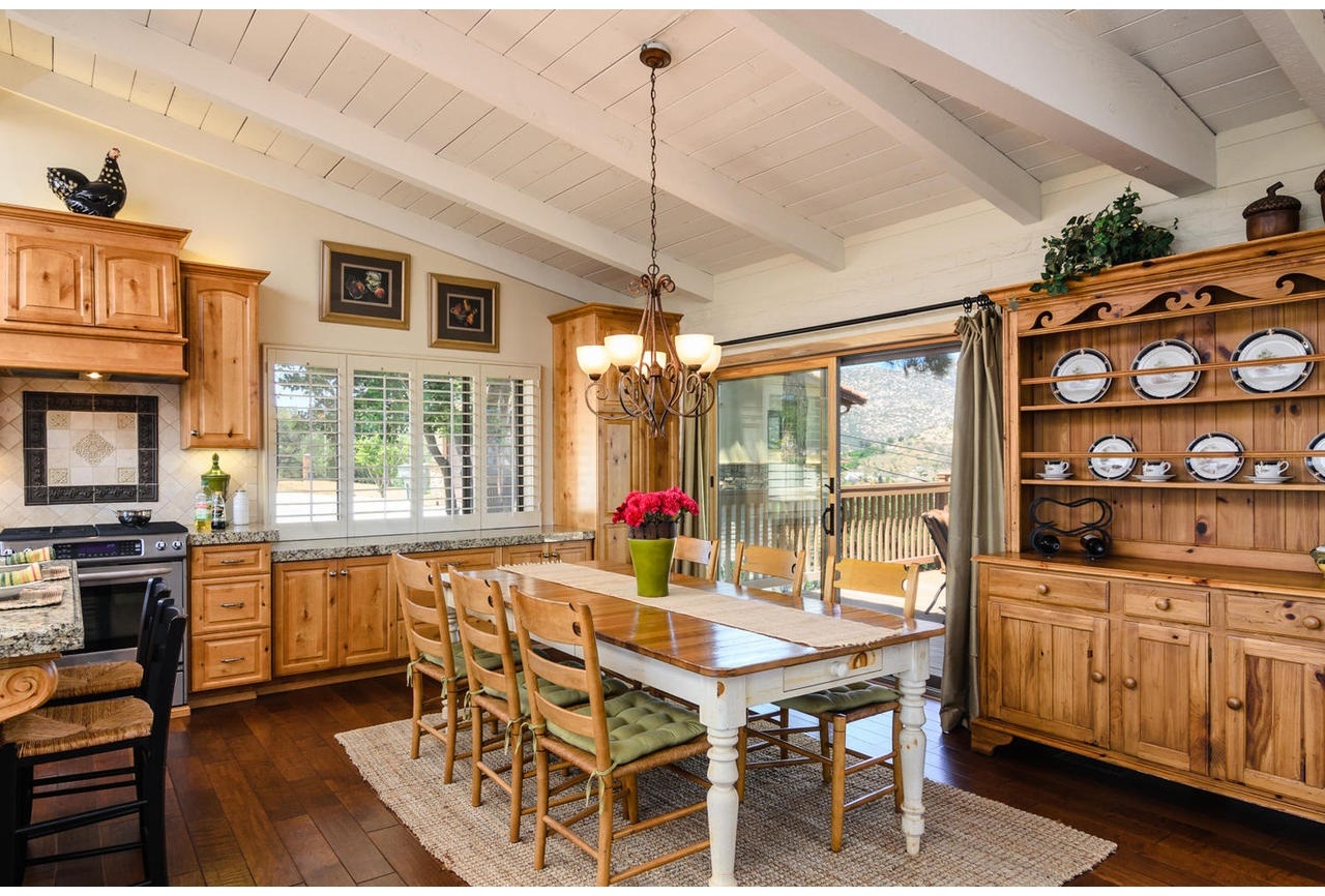 15454 Markar Road Poway, CA 92064 - Photo 8 of 25