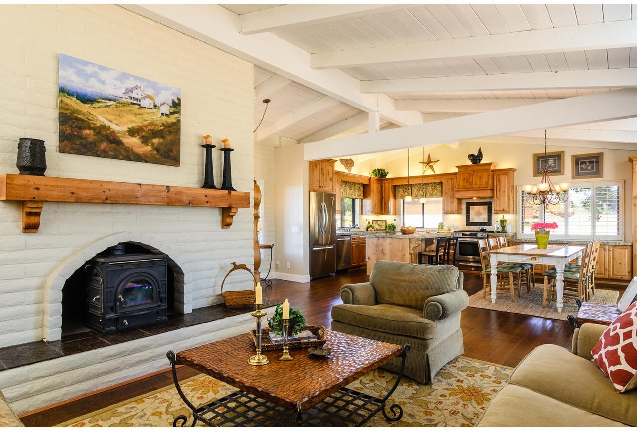 15454 Markar Road Poway, CA 92064 - Photo 9 of 25