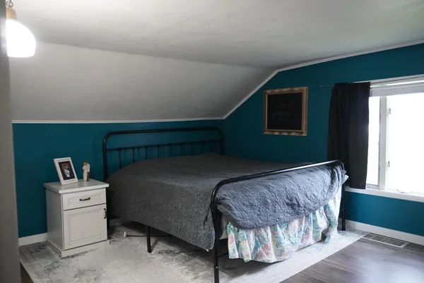 $350,000 | 59757 White Temple Road, Vandalia, MI 49095
