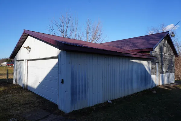 $350,000 | 59757 White Temple Road, Vandalia, MI 49095