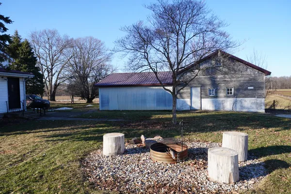 $350,000 | 59757 White Temple Road, Vandalia, MI 49095