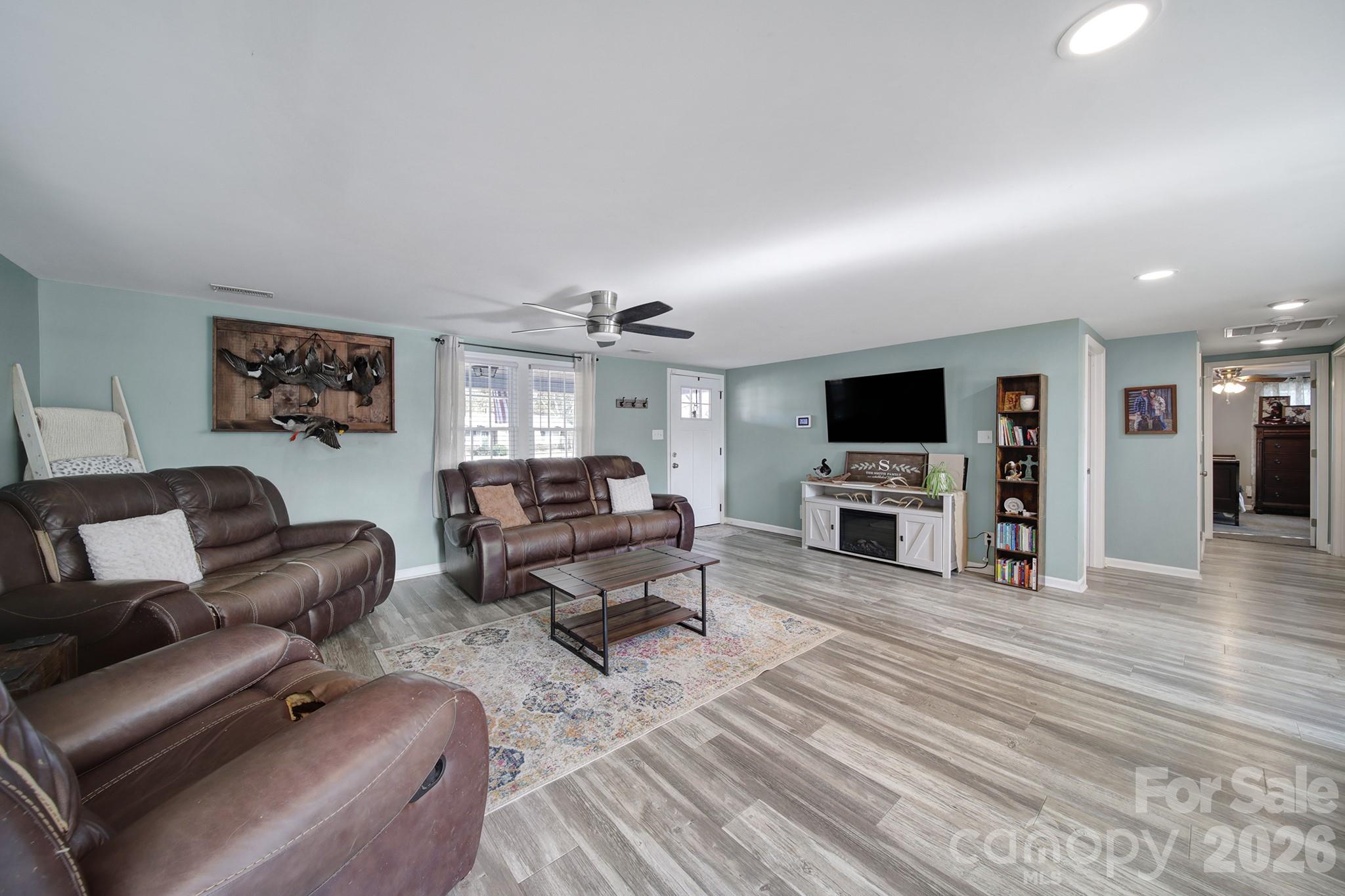 3104 Taxahaw Road Lancaster, SC 29720 - Photo 4 of 33