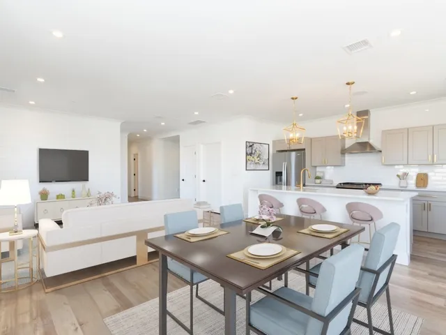 $3,450 | 2 Neponset, Unit 3, Boston, MA 02122