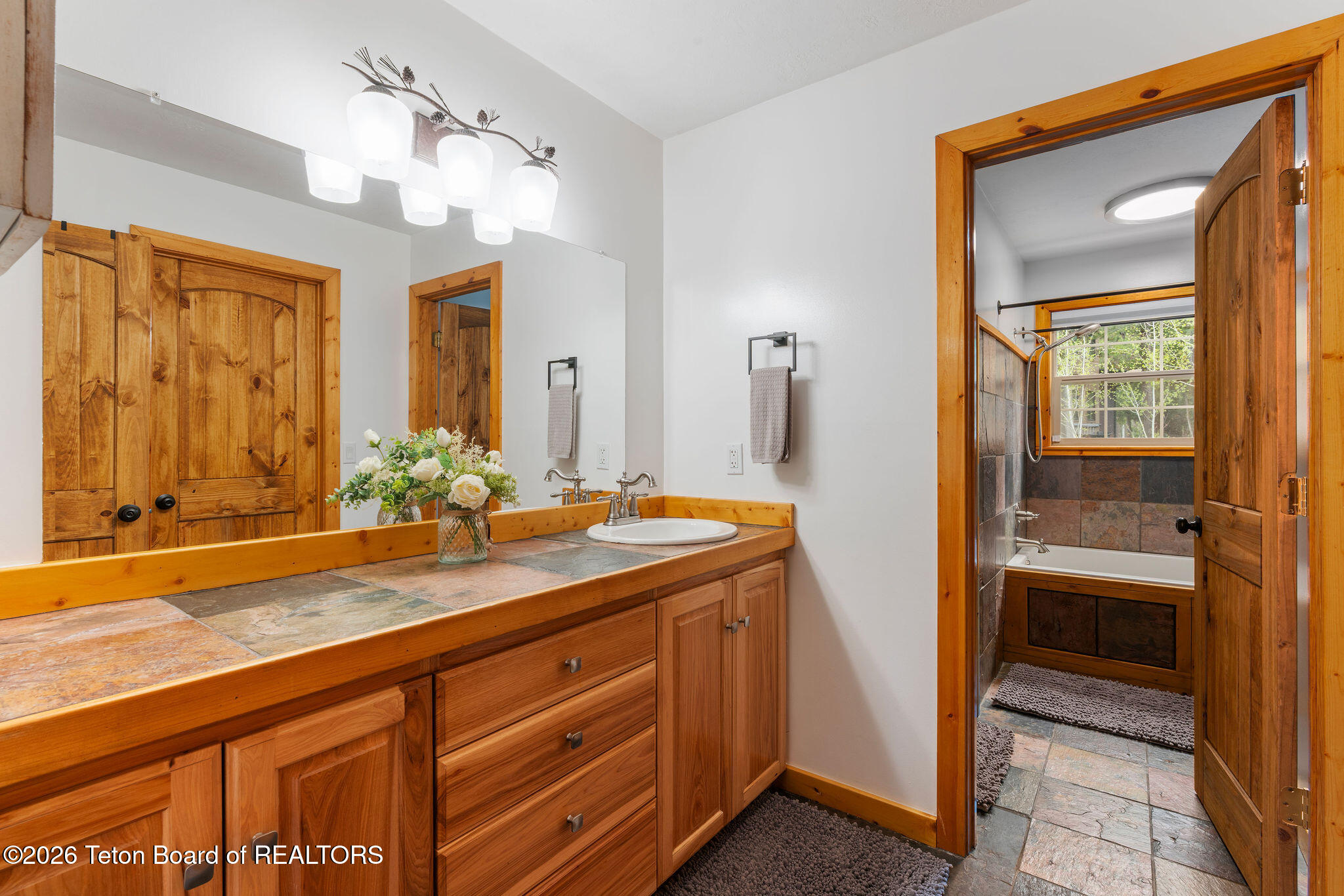 9 Pine Street Alpine, WY 83128 - Photo 22 of 63 _DSC1419