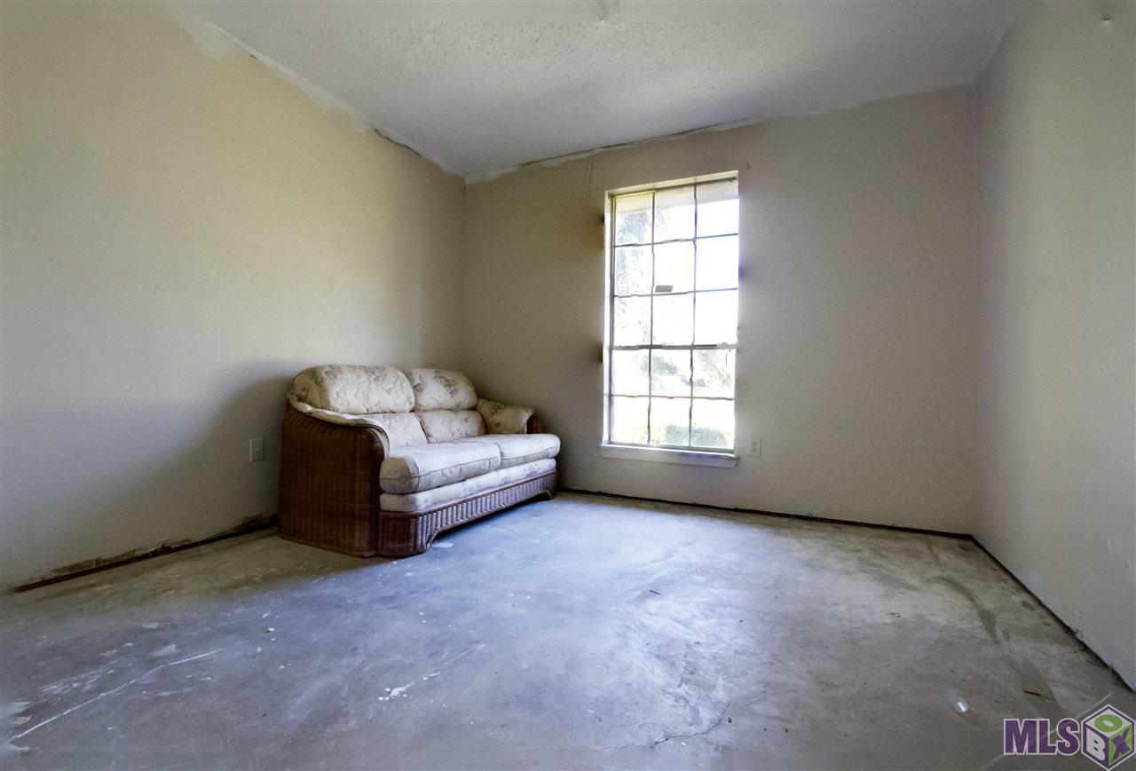 31872 Myers Road Denham Springs, LA 70726 - Photo 10 of 29 Gallery Image 10