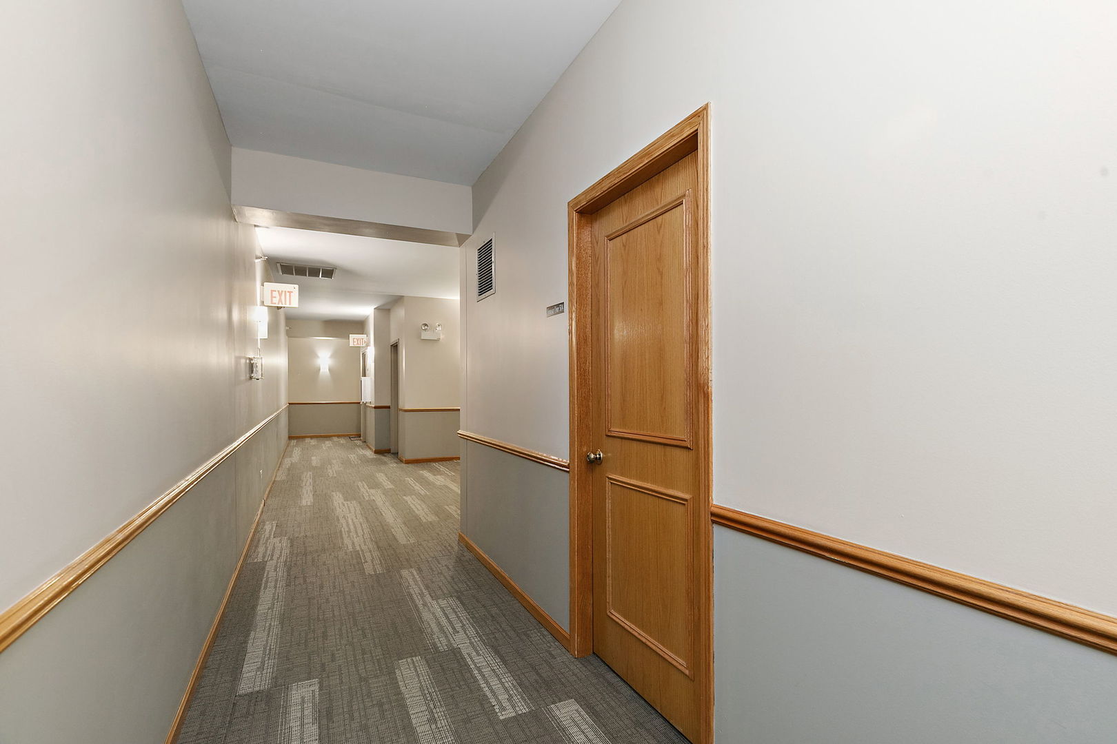 104 North Plum Grove Road, Unit 504 Palatine, IL 60067 - Photo 22 of 32