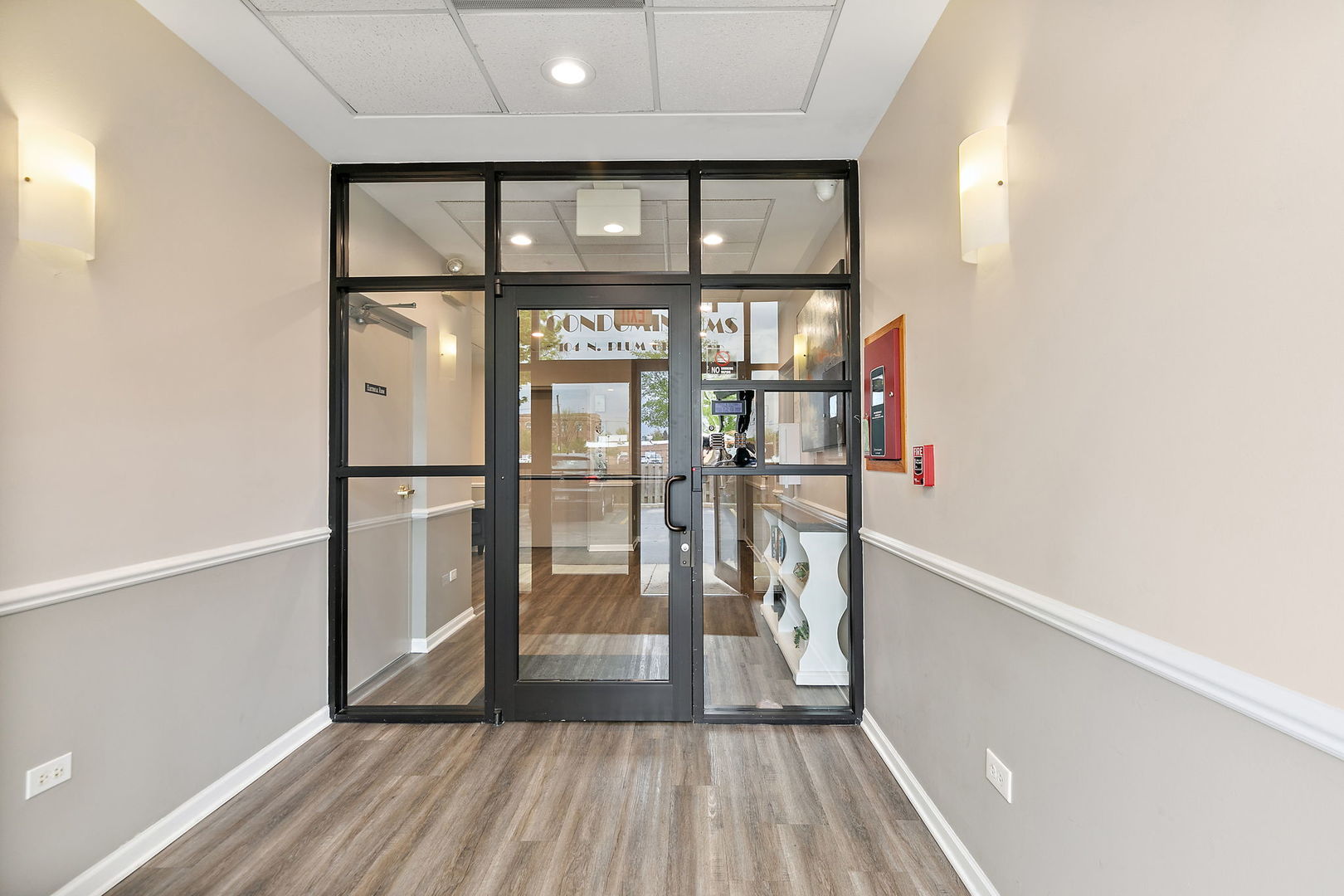 104 North Plum Grove Road, Unit 504 Palatine, IL 60067 - Photo 25 of 32