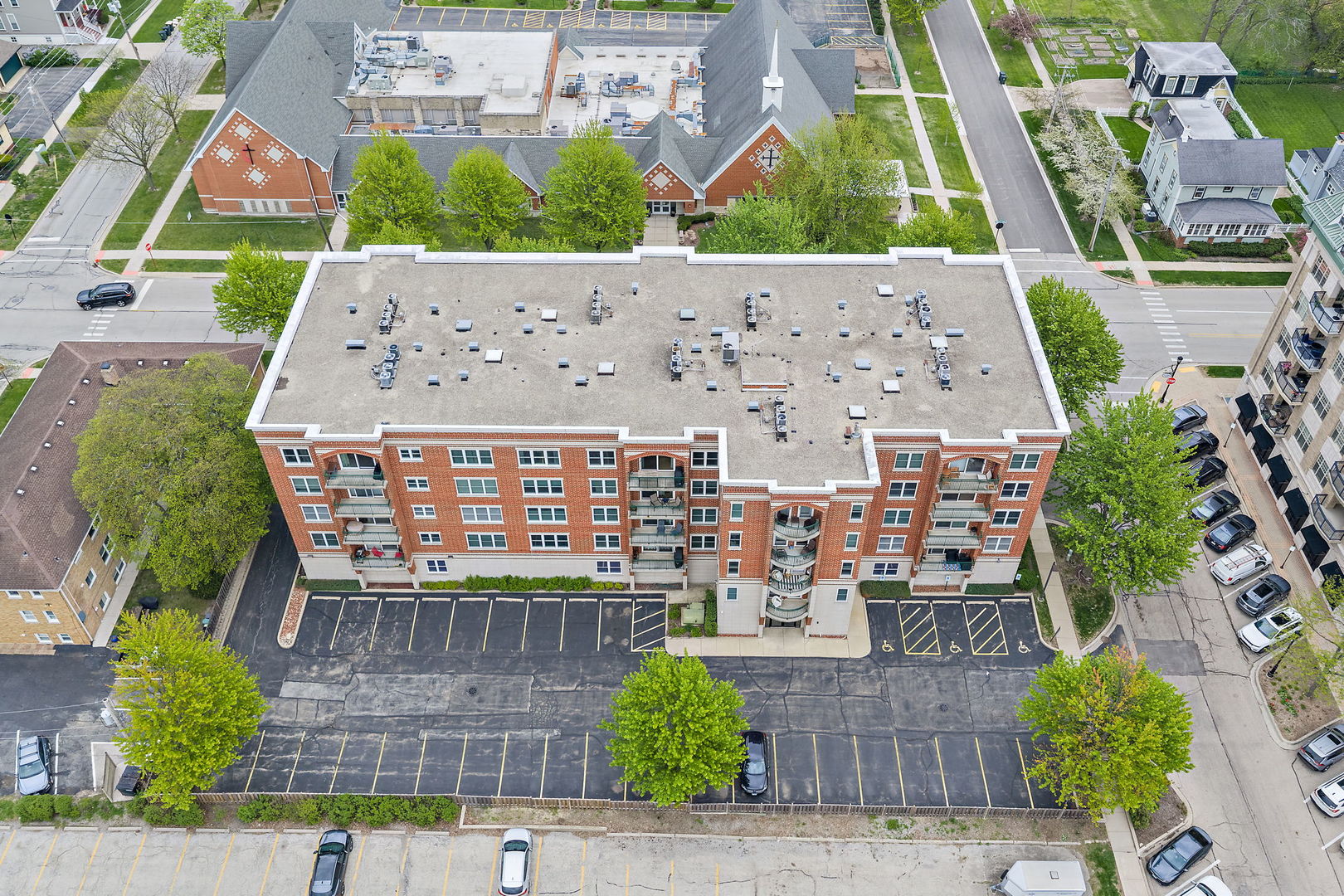 104 North Plum Grove Road, Unit 504 Palatine, IL 60067 - Photo 28 of 32