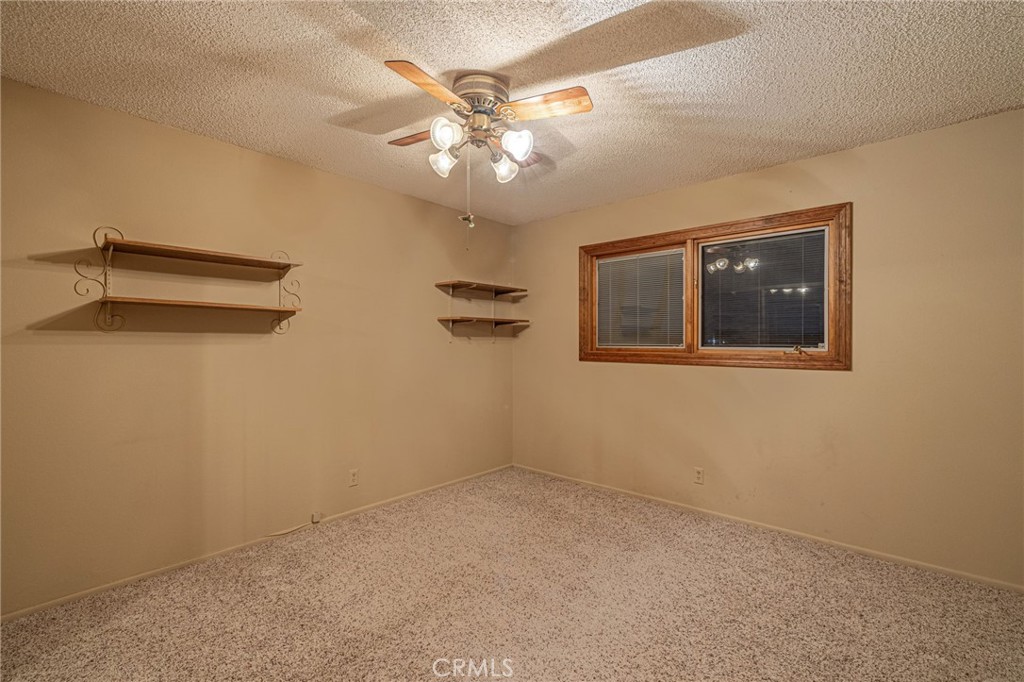 19459 Shasta Road Apple Valley, CA 92307 - Photo 47 of 64