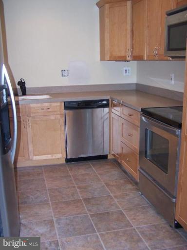 2471 Cromwell Road Catlett, VA 20119 - Photo 8 of 11 Kitchen
