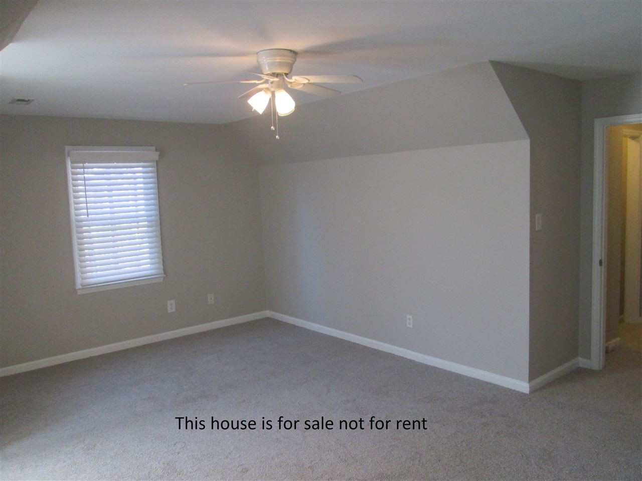 5513 Hamstead Crossing Raleigh, NC 27612 - Photo 24 of 30 Large 2nd floor BR