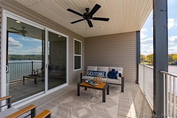 $449,000 | 290 Plaza Bch Drive, Unit 2D, Camdenton, MO 65020