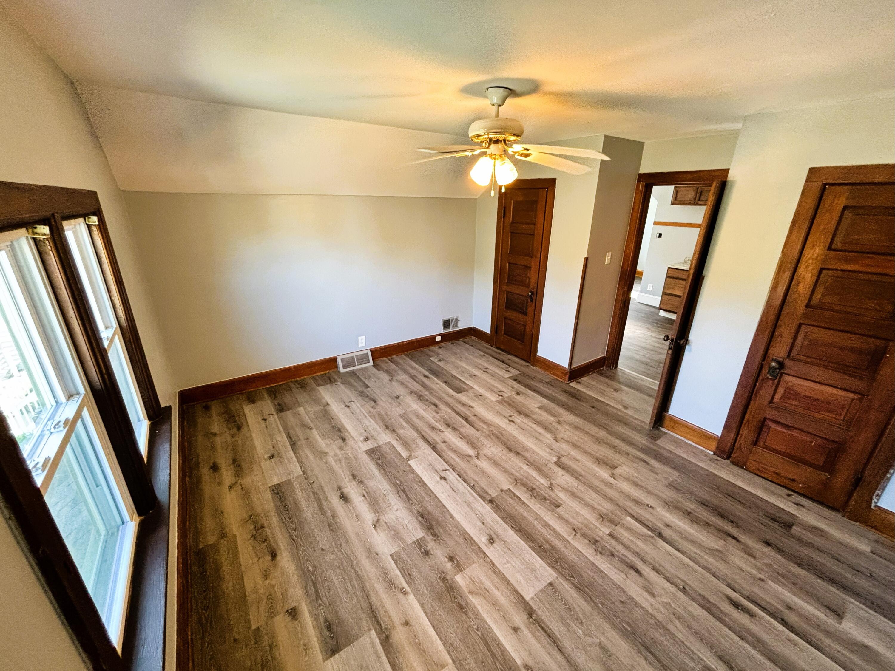 3531 North 20th Street Milwaukee, WI 53206 - Photo 25 of 33 Upper - Bedroom 2.2