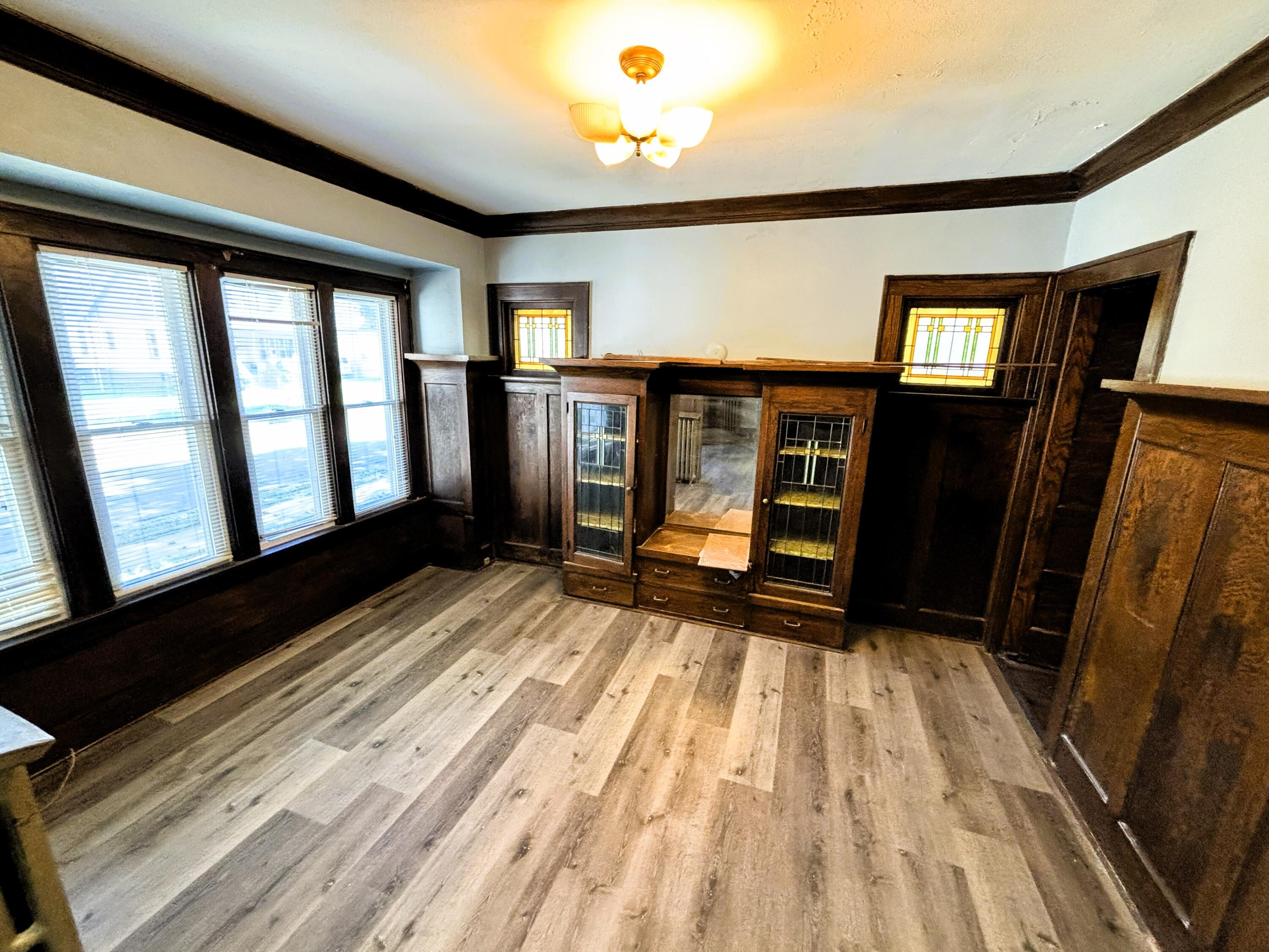 3531 North 20th Street Milwaukee, WI 53206 - Photo 6 of 33 Main Floor - Dining room (1)