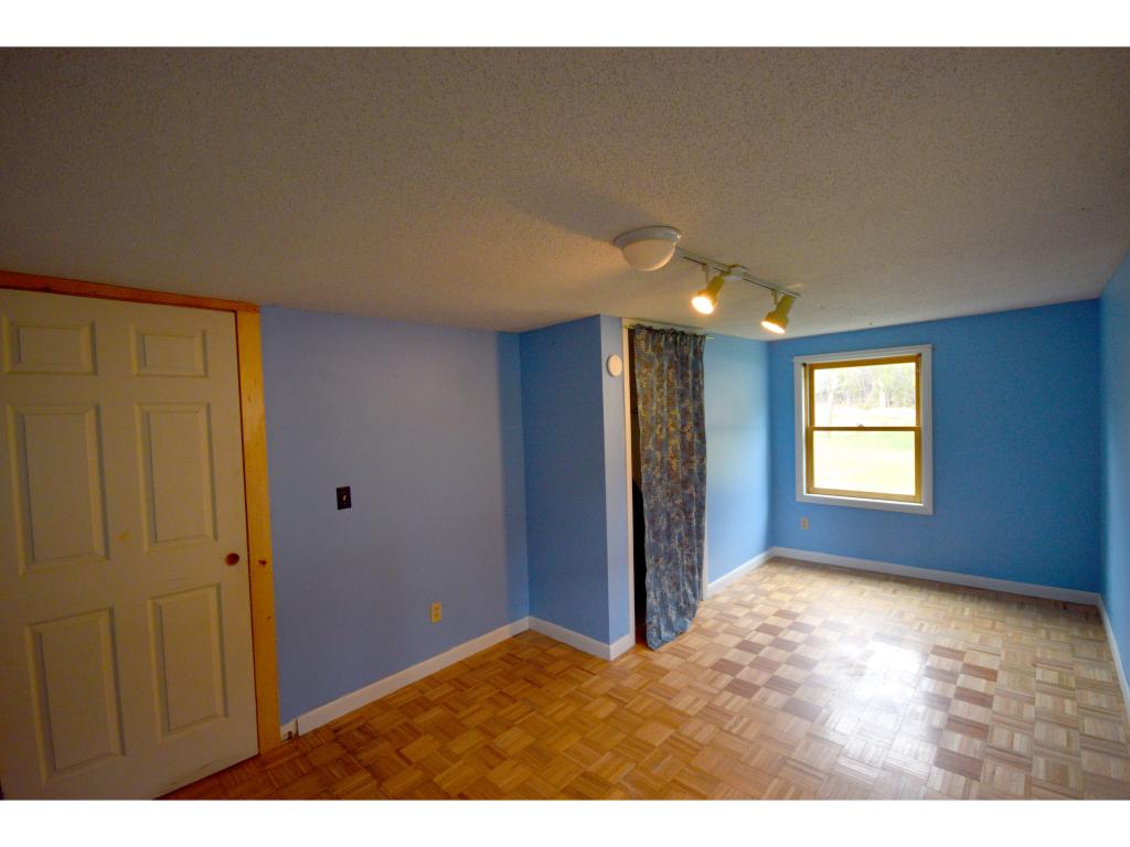 1366 Lake Road Milton, VT 05468 - Photo 13 of 32