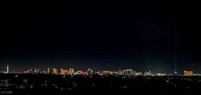 $1,950 | 9050 West Tropicana Avenue, Unit 1017, Las Vegas, NV 89147