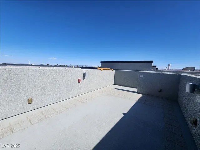 $1,950 | 9050 West Tropicana Avenue, Unit 1017, Las Vegas, NV 89147