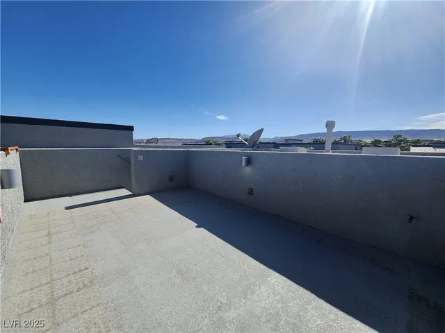 $1,950 | 9050 West Tropicana Avenue, Unit 1017, Las Vegas, NV 89147