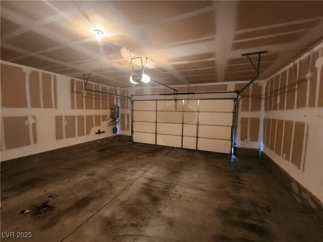 $1,950 | 9050 West Tropicana Avenue, Unit 1017, Las Vegas, NV 89147