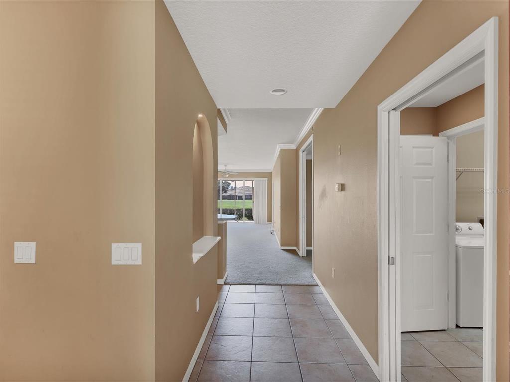8406 Wethersfield Run, Unit 104 Lakewood Ranch, FL 34202 - Photo 8 of 48