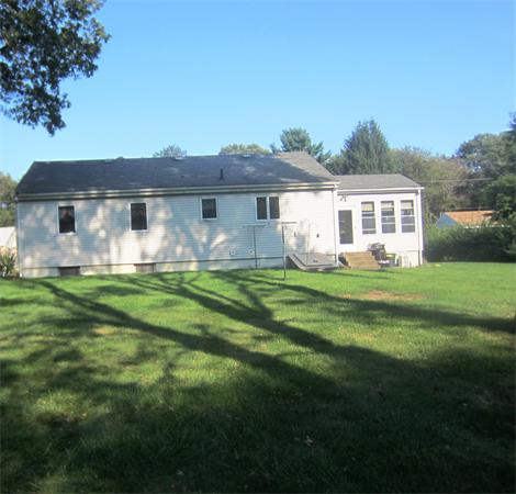 32 Farnham Road Stoughton, MA 02072 - Photo 3 of 11