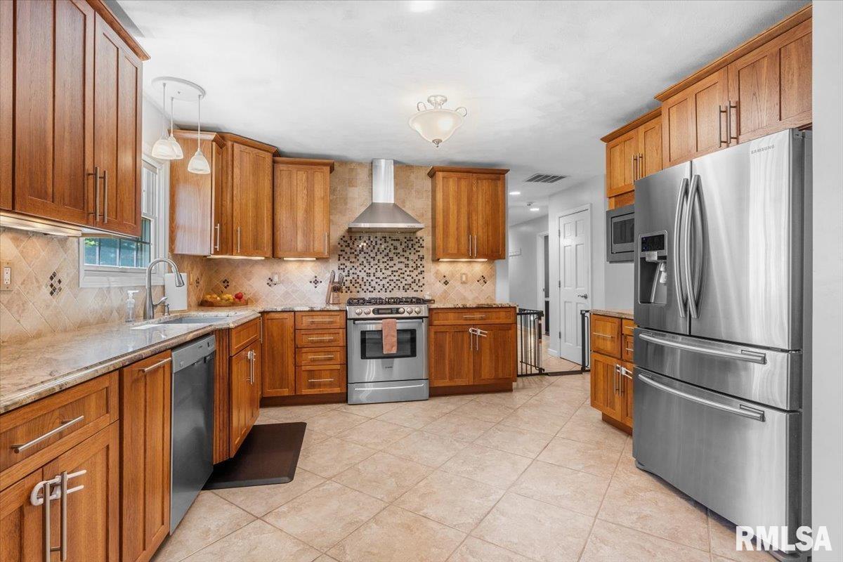 7940 Tumbleweed Trail Springfield, IL 62707 - Photo 14 of 41
