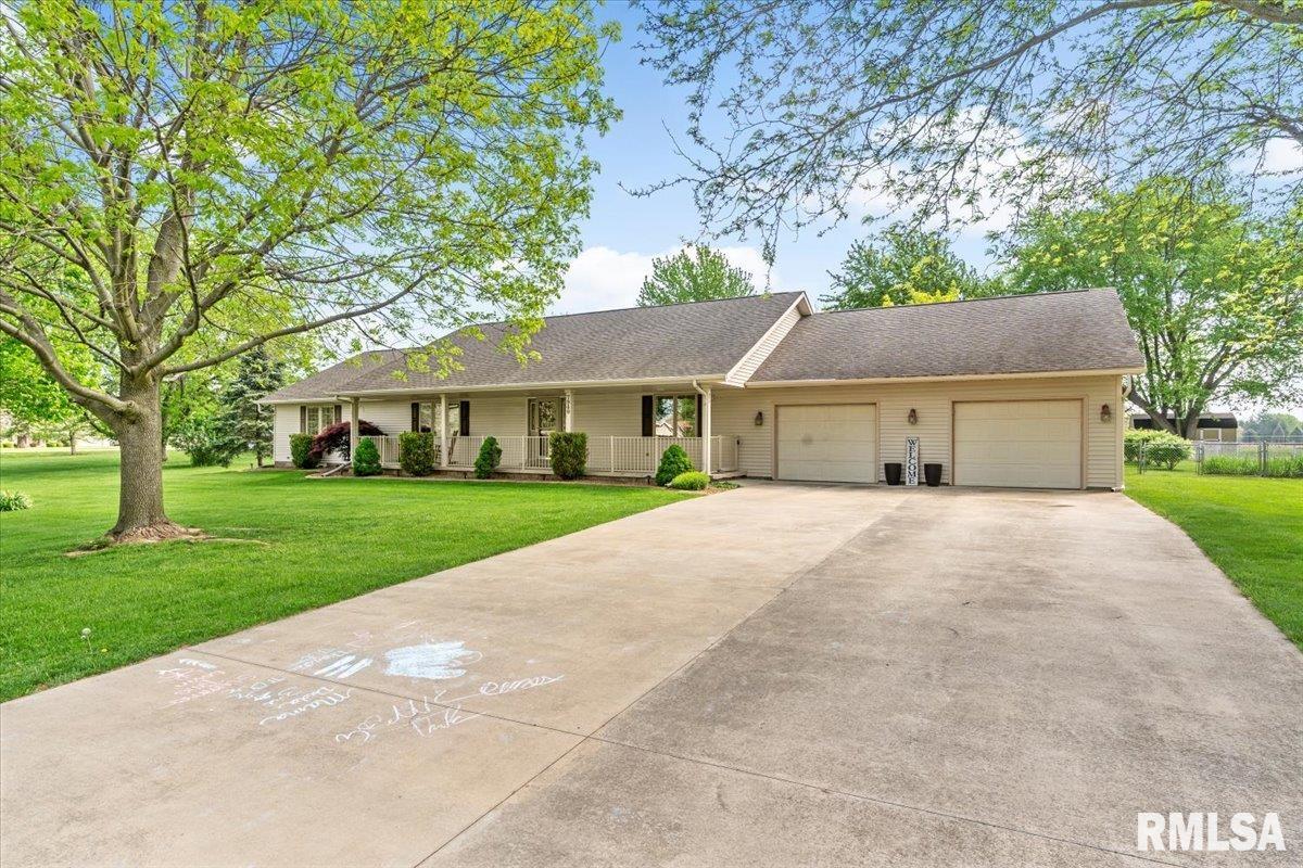 7940 Tumbleweed Trail Springfield, IL 62707 - Photo 5 of 41