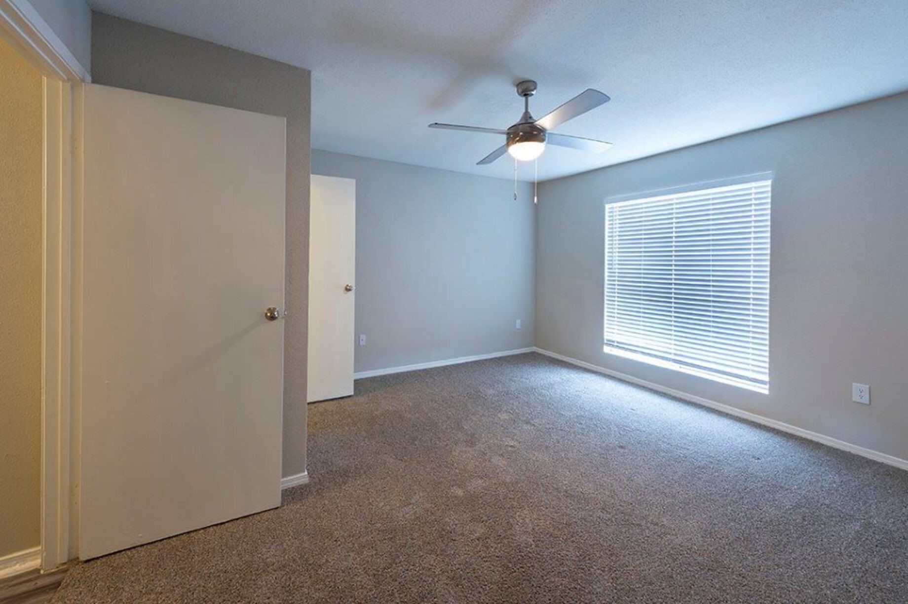 15603 Gulf Freeway, Unit 2811 Webster, TX 77598 - Photo 8 of 36
