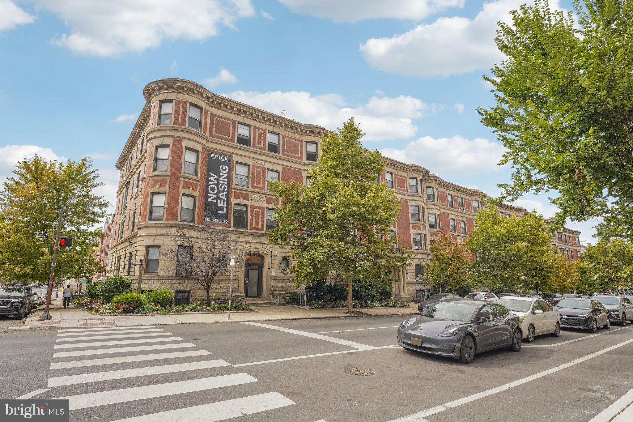 4300 Chestnut Street, Unit 2 Philadelphia, PA 19104 - Photo 29 of 30 a building view