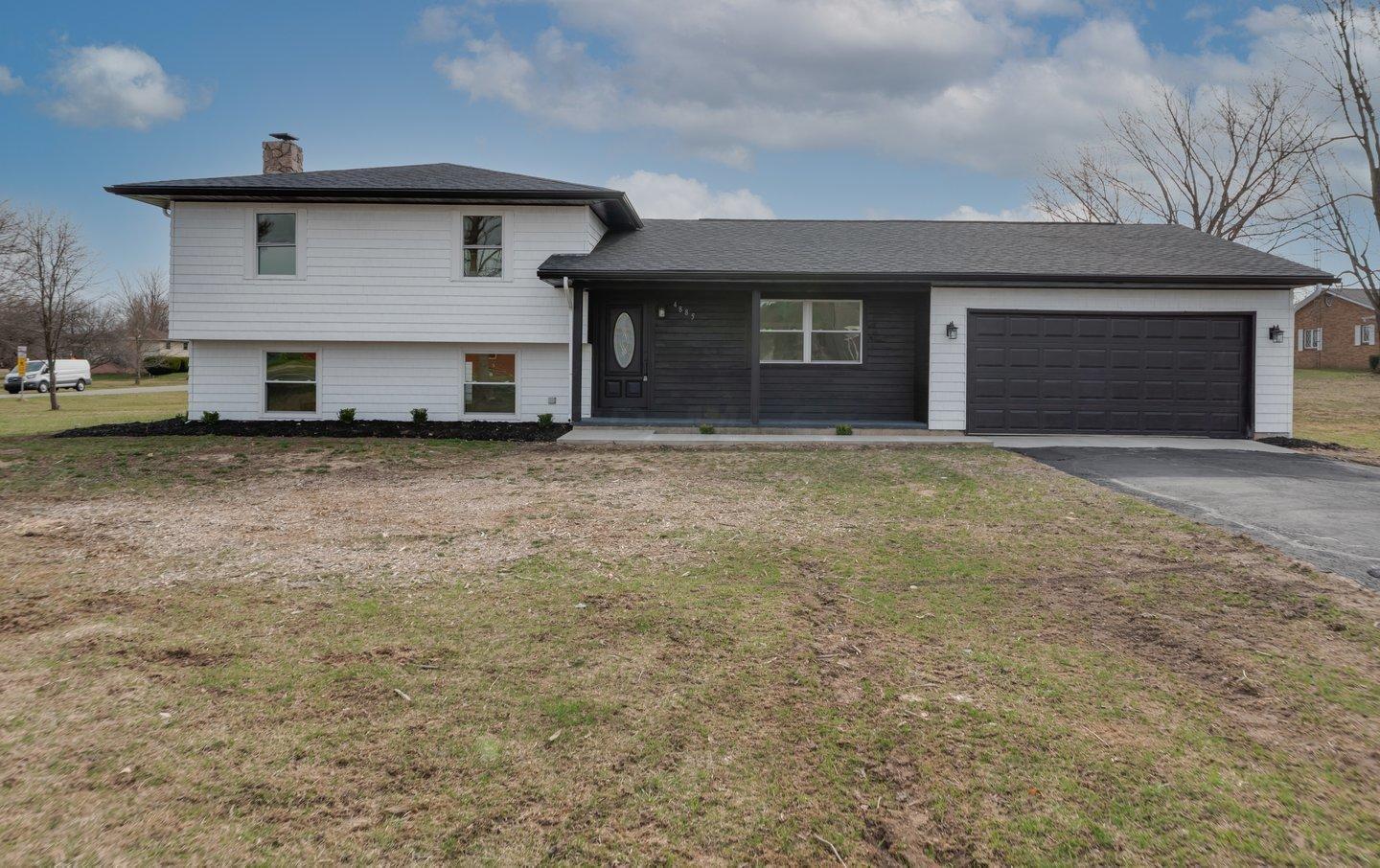 4885 Watkins Road Southwest Pataskala, OH 43062 - Photo 1 of 41