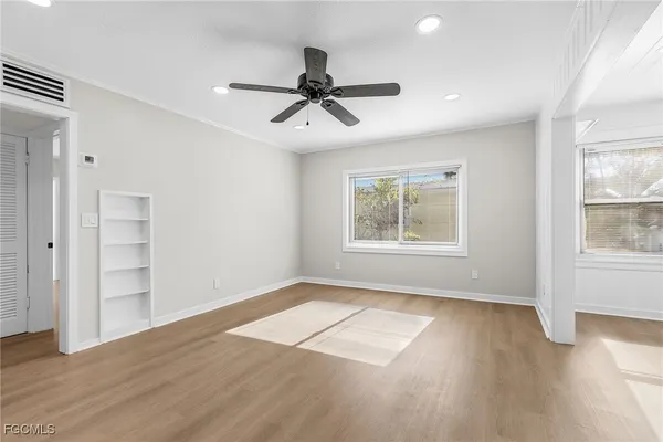 $2,995 | 5731 Lauder Street, Fort Myers Beach, FL 33931