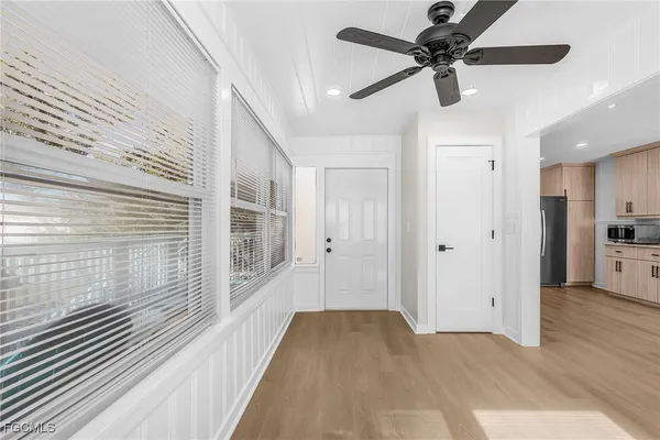 $2,995 | 5731 Lauder Street, Fort Myers Beach, FL 33931