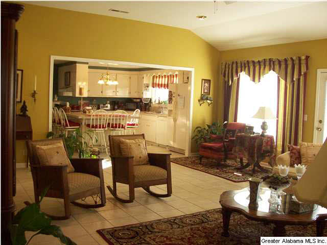 902 County Road 91 Jemison, AL 35085 - Photo 16 of 32
