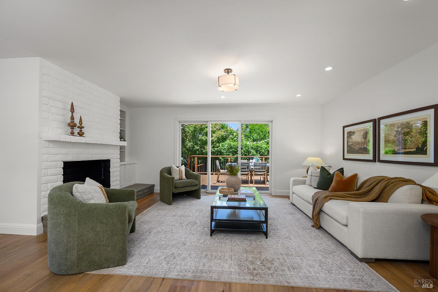 8 Harding Drive Novato, CA 94947 - Photo 9 of 35