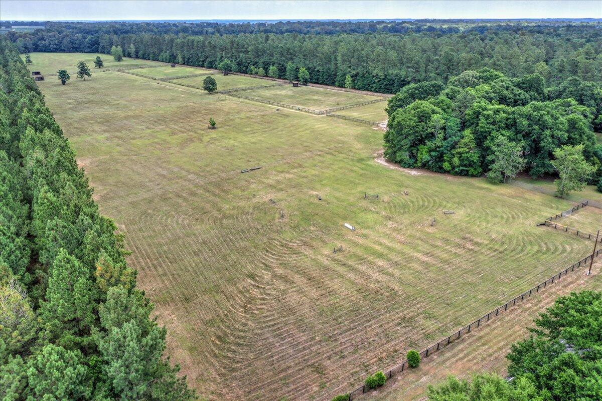 1869 Surrey Race Road Springfield, SC 29146 - Photo 17 of 33