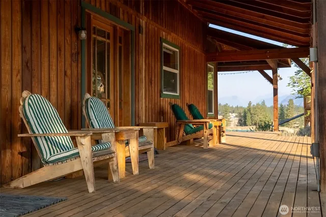 $955,000 | 13 Serviceberry Road, Winthrop, WA 98862