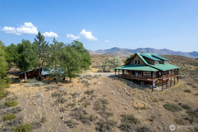 $955,000 | 13 Serviceberry Road, Winthrop, WA 98862