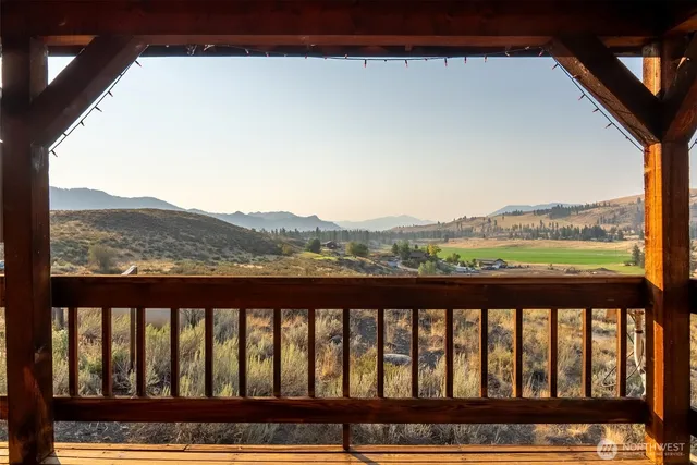 $955,000 | 13 Serviceberry Road, Winthrop, WA 98862