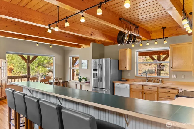 $955,000 | 13 Serviceberry Road, Winthrop, WA 98862