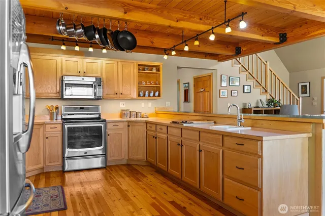 $955,000 | 13 Serviceberry Road, Winthrop, WA 98862