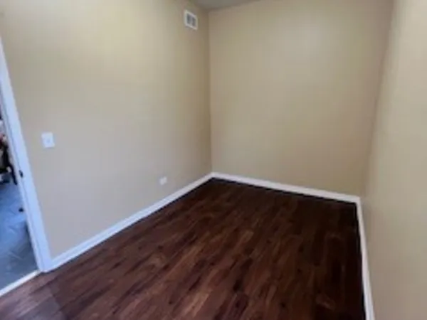 $1,950 | 1634 North Central Park Avenue, Unit 2, Chicago, IL 60647